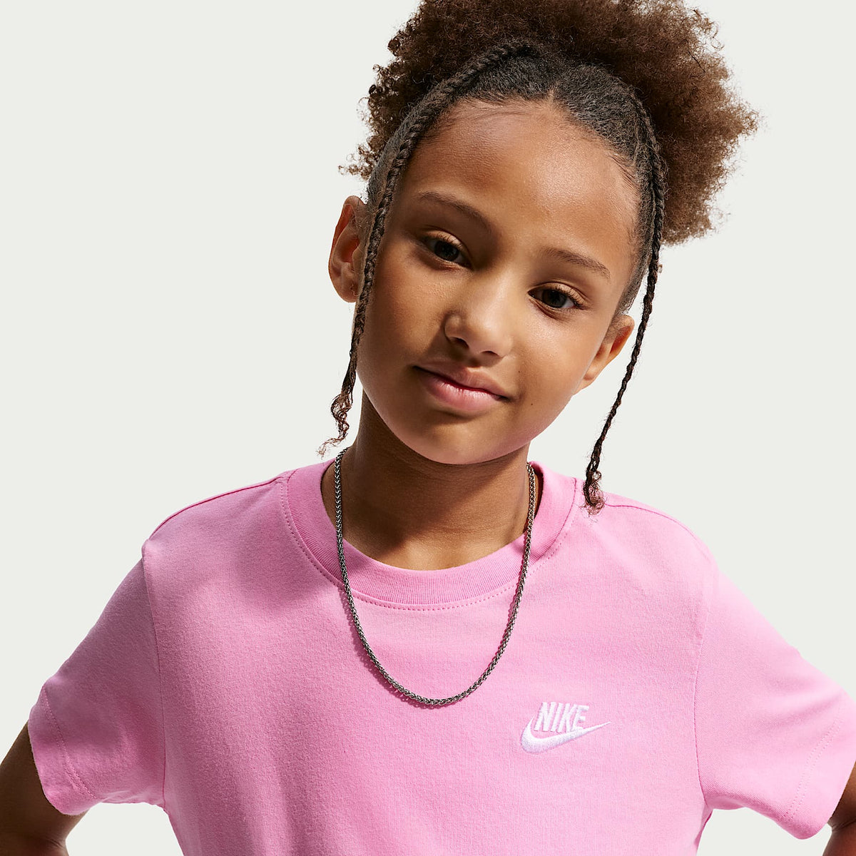 Playera para niños talla grande Nike Sportswear – Rosa amanecer – vista 3