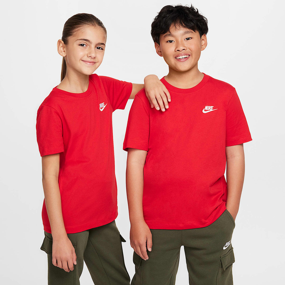 Playera para niños talla grande Nike Sportswear – Rojo universitario – vista 1