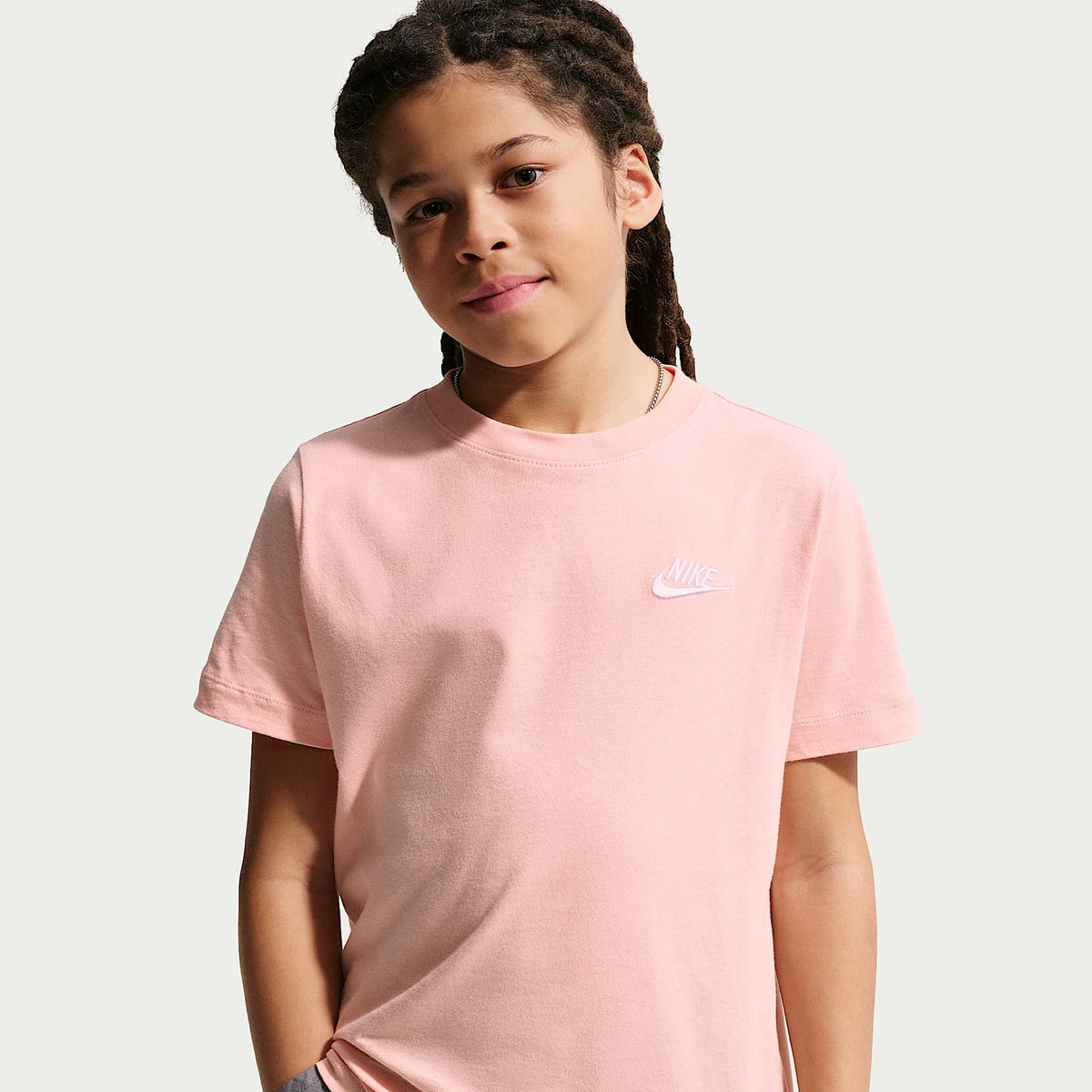 Playera para niños talla grande Nike Sportswear – Naranja ártico/Blanco – vista 1
