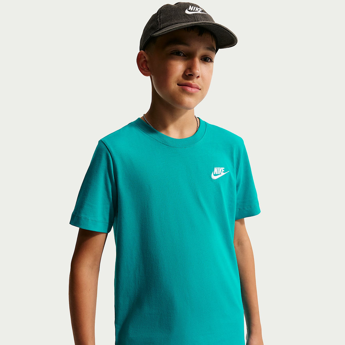 Playera para niños talla grande Nike Sportswear – Energía – vista 3