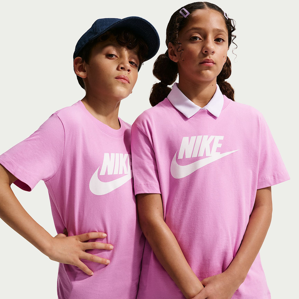 Playera para niños talla grande Nike Sportswear – Magenta claro – vista 1