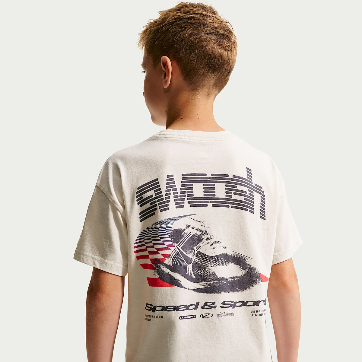 Playera para niños talla grande Nike Sportswear – Fantasma – vista 1