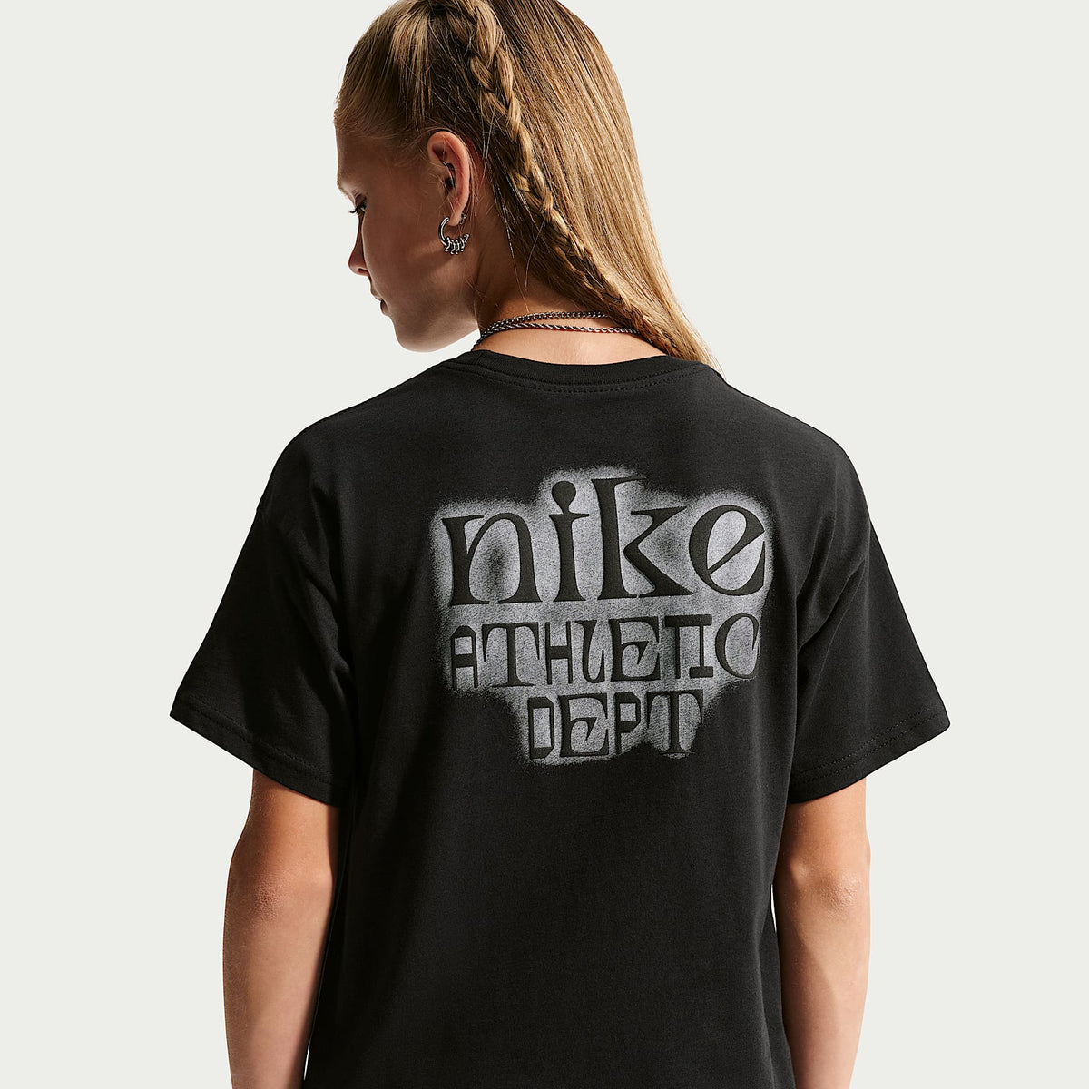Playera para niños talla grande Nike Sportswear Club Select – Negro – vista 1