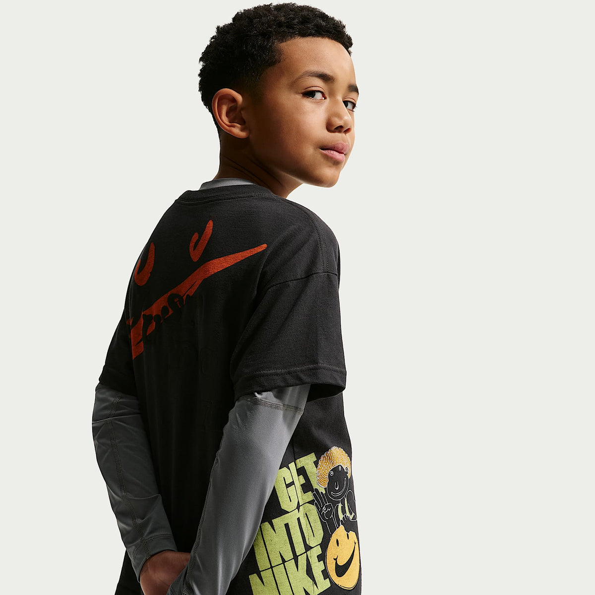 Playera para niños talla grande Nike Sportswear – Sombrío apagado – vista 1