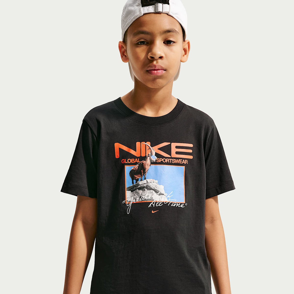 Playera para niños talla grande Nike Sportswear – Negro – vista 1