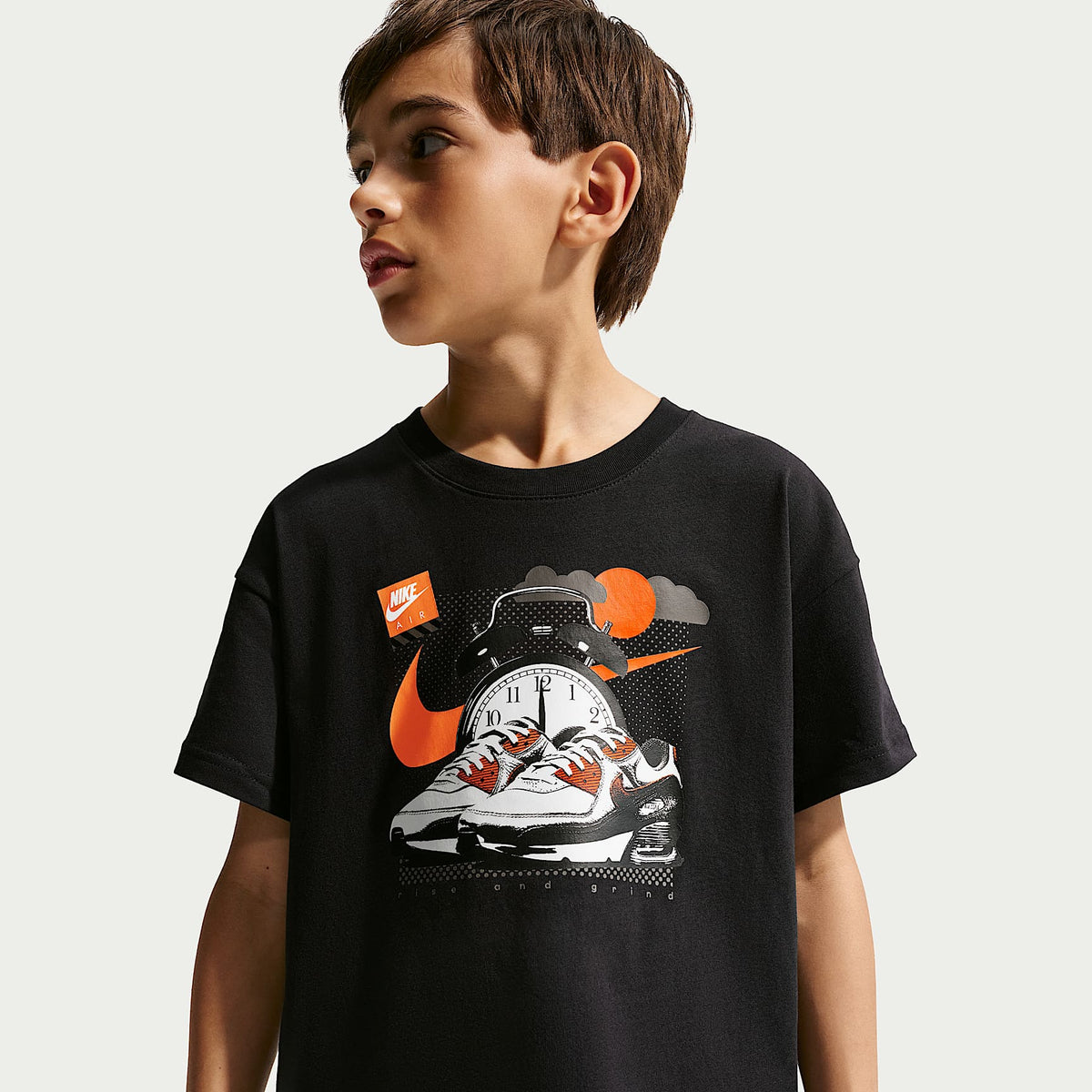 Playera para niños talla grande Nike Sportswear – Negro – vista 1