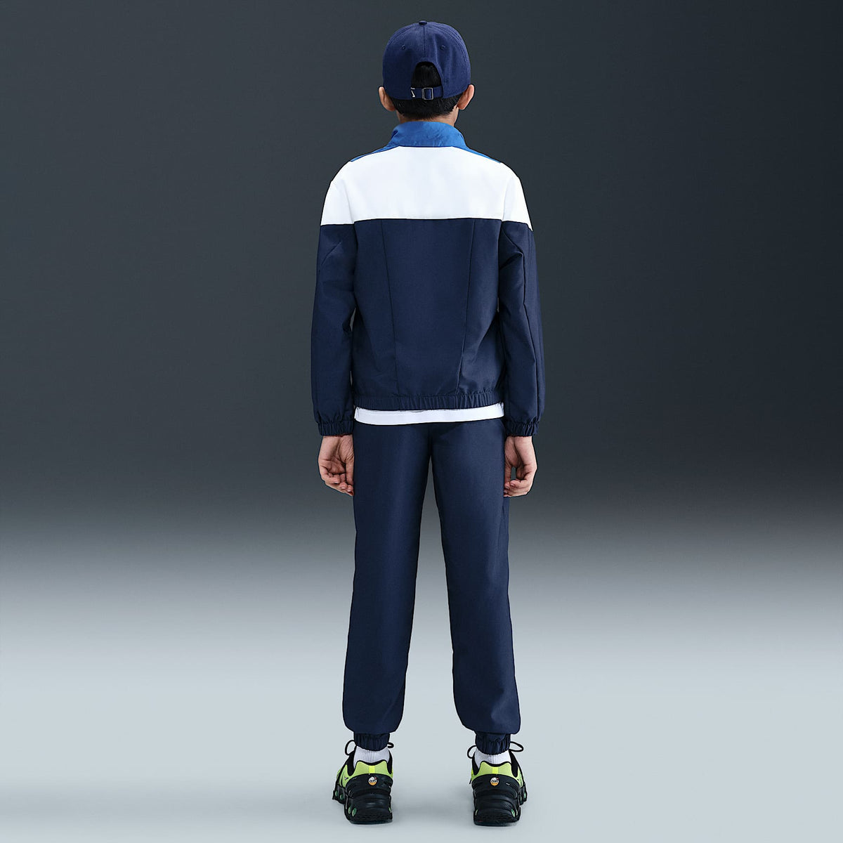 Conjunto deportivo de tejido Woven para niño talla grande Nike Sportswear – Azul marino medianoche/Royal juego/Blanco/Blanco – vista 6