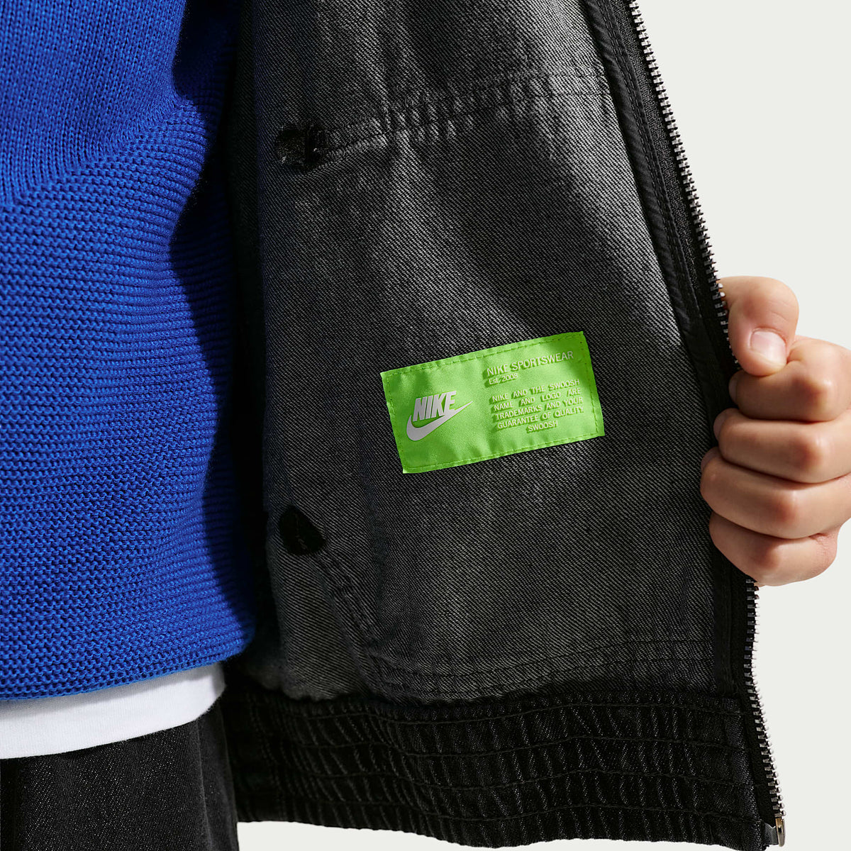 Chamarra de denim con gorro de cierre completo para niños talla grande Nike Sportswear Collection – Negro/Antracita/Antracita/Antracita – vista 8