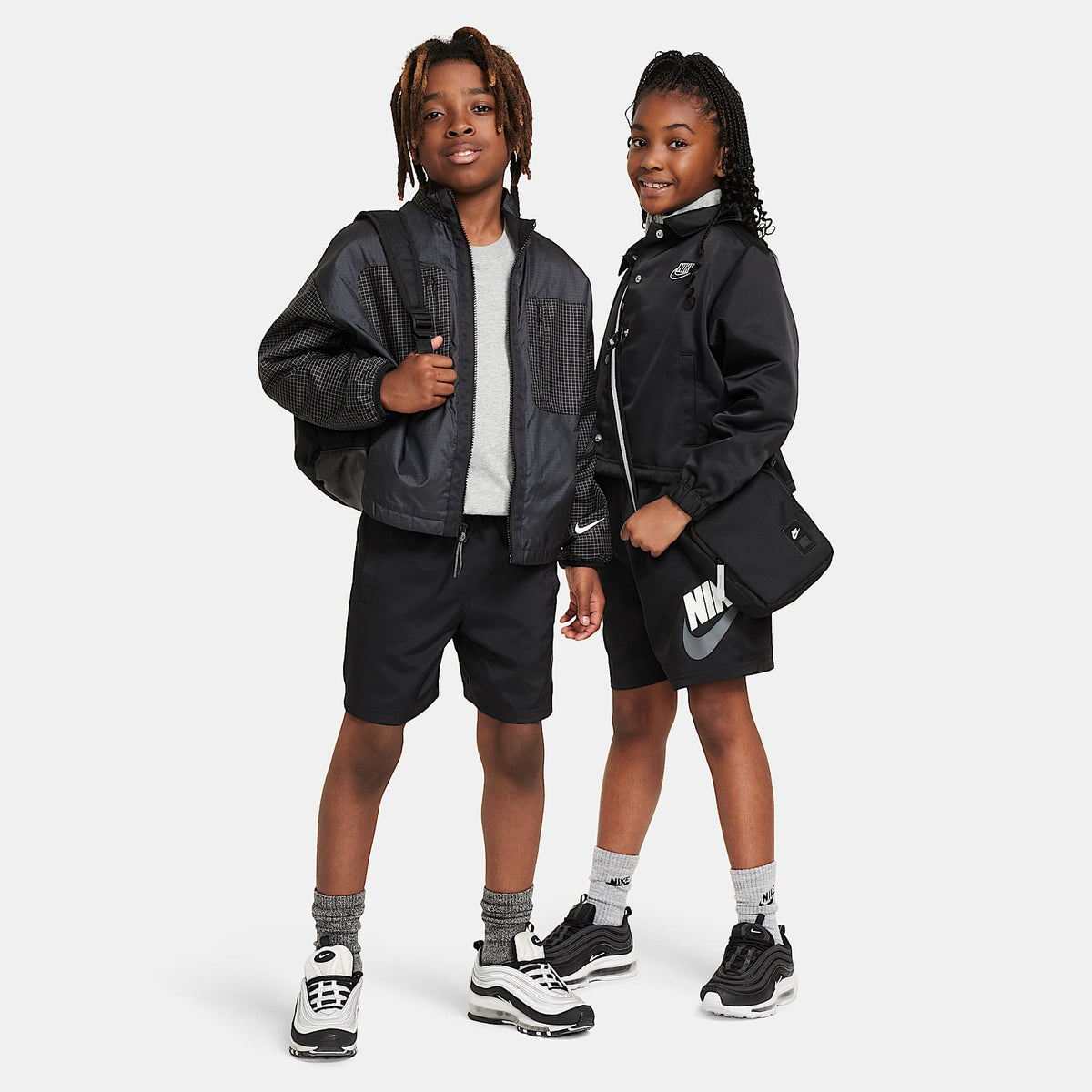 Shorts de tejido Woven para niños talla grande Nike Sportswear – Negro – vista 7