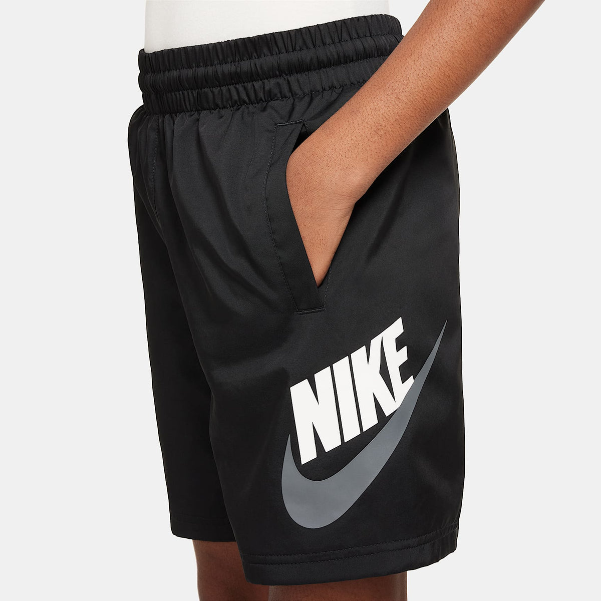 Shorts de tejido Woven para niños talla grande Nike Sportswear – Negro – vista 5