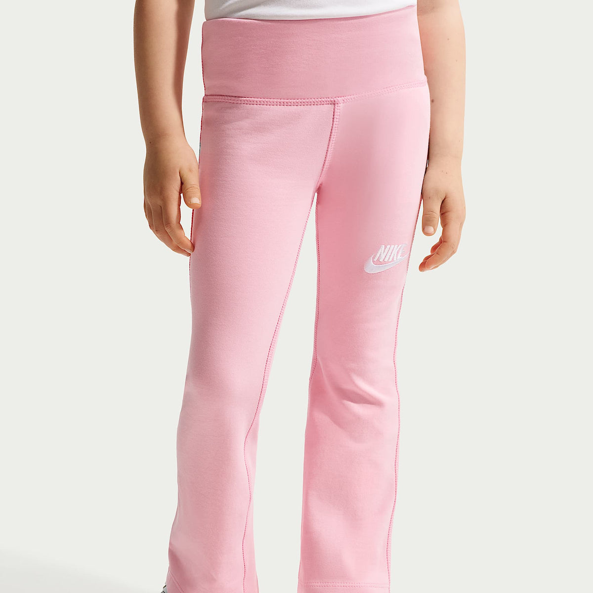 Leggings acampanados Dri-FIT para niña talla pequeña Nike – Rosa – vista 2