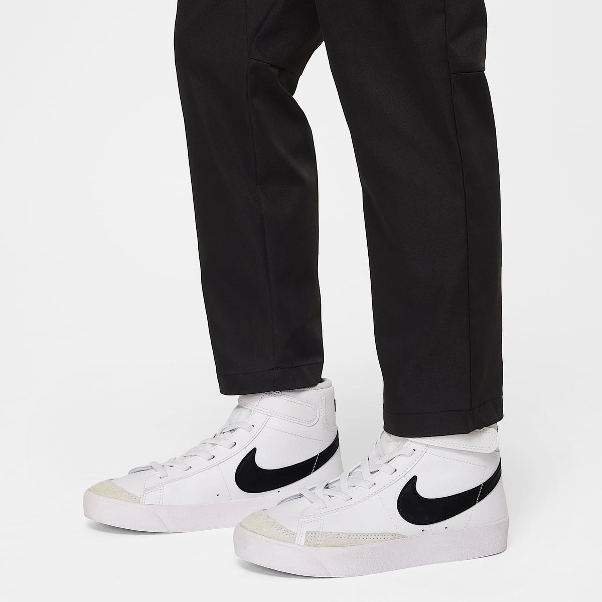 Pants de tejido Woven Dri-FIT para niños talla pequeña Nike – Negro – vista 6