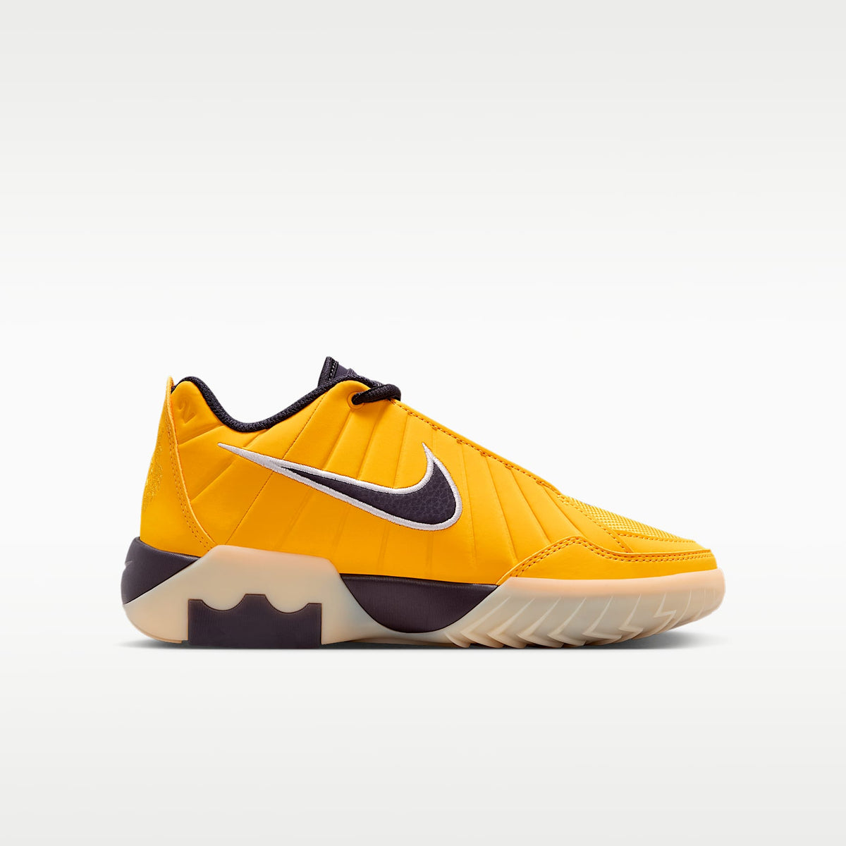 LeBron Witness 9 – Amarillo/Amarillo suave/Lila/Morado cueva – vista 3