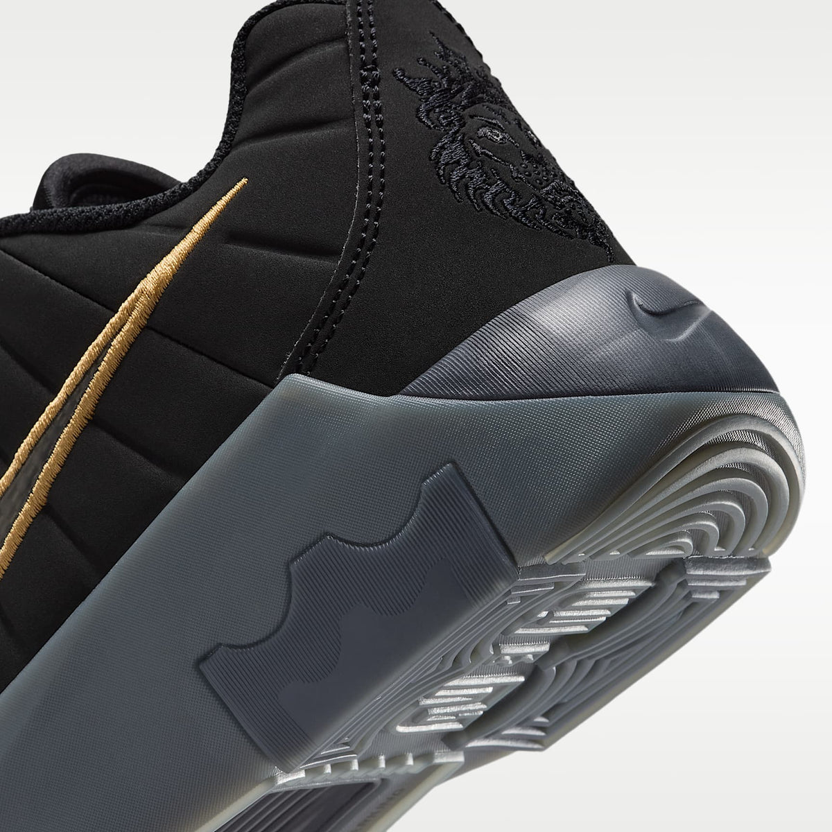 LeBron Witness 9 – Negro/Gris hierro/Gris humo oscuro/Negro – vista 8