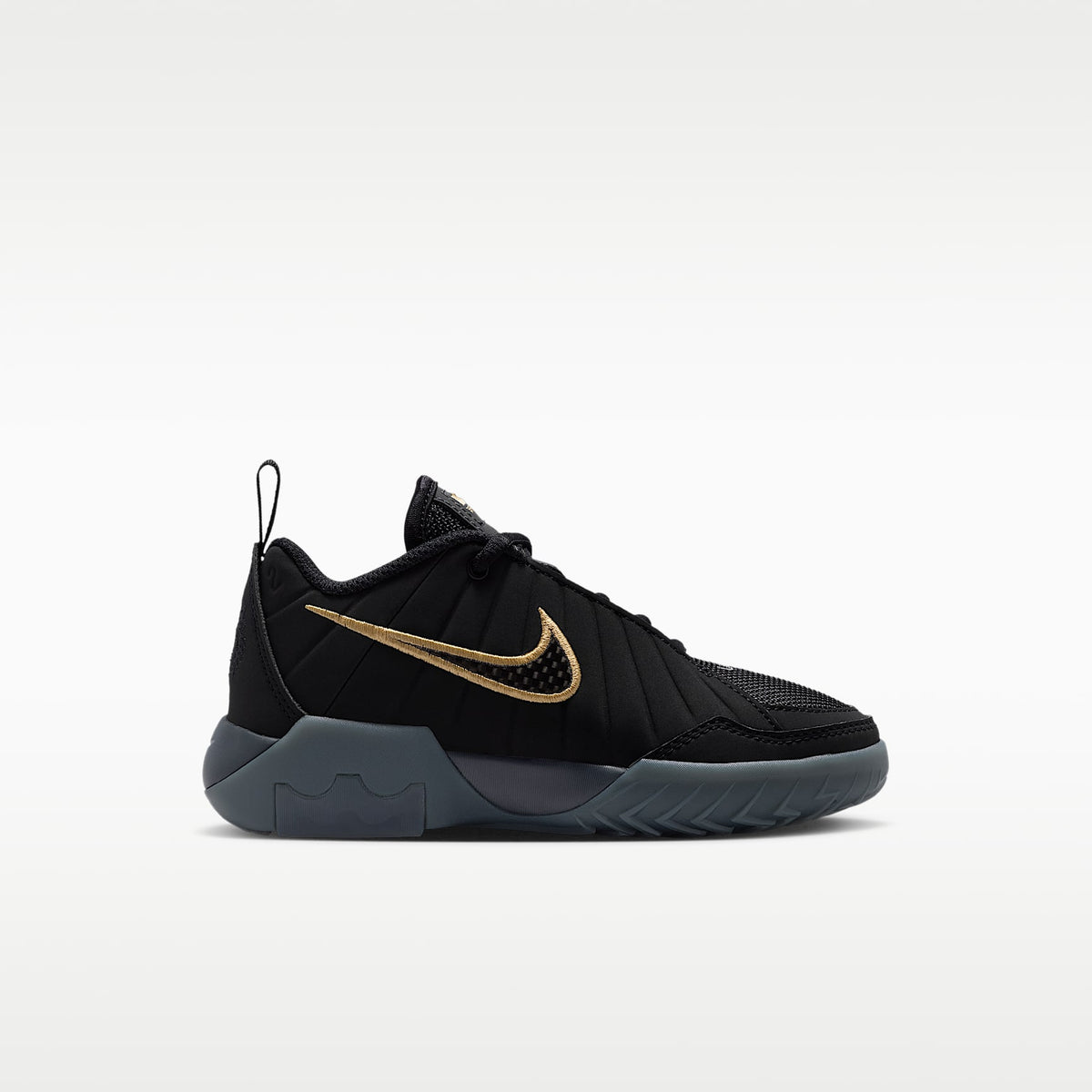 LeBron Witness 9 – Negro/Gris hierro/Gris humo oscuro/Negro – vista 3