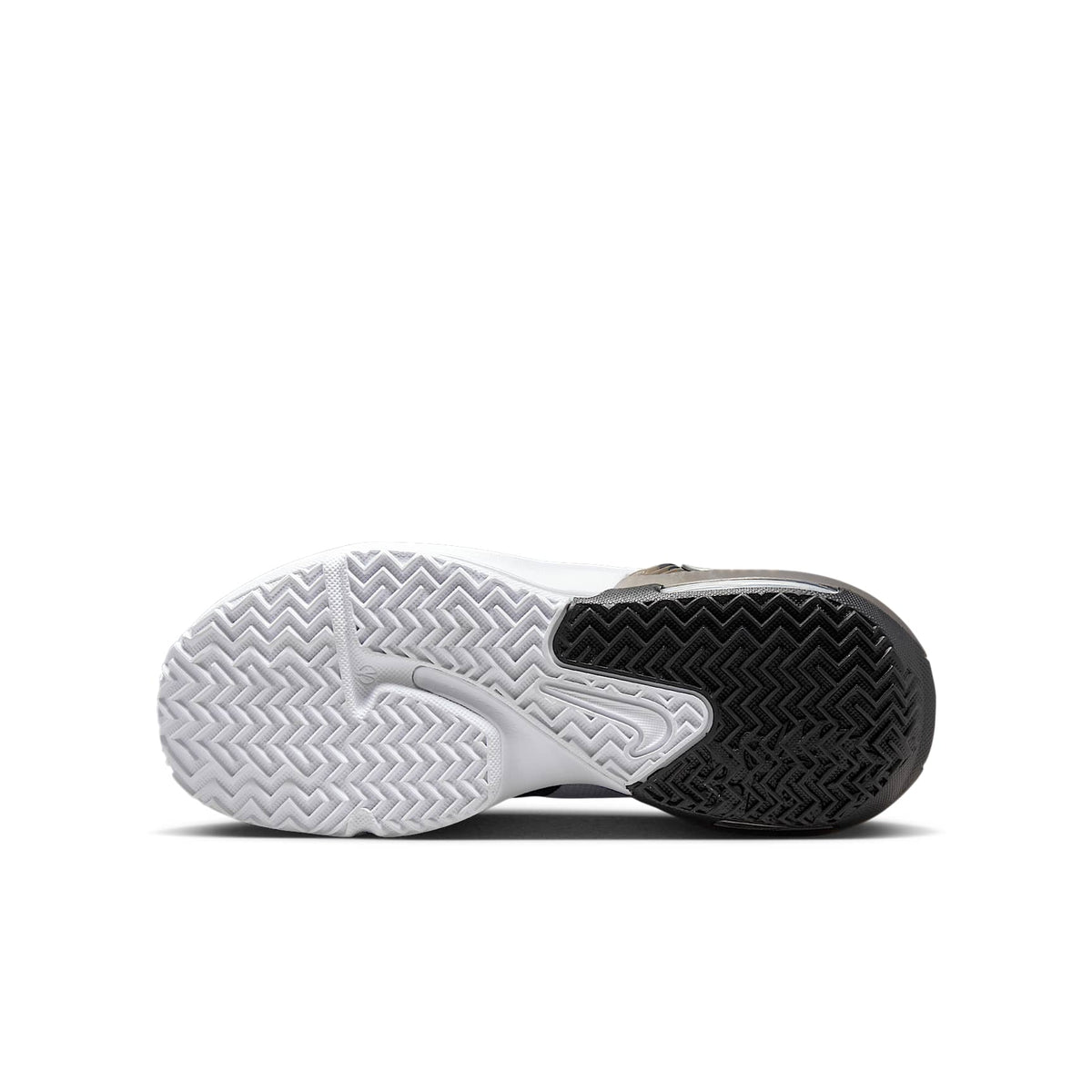 LeBron Witness 7 – Blanco/Negro/Negro/Plata metalizado – vista 2