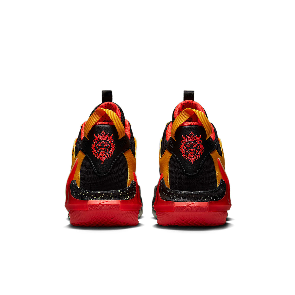 LeBron Witness 7 – Negro/Carmesí brillante/Oro universitario/Voltio ligero – vista 6