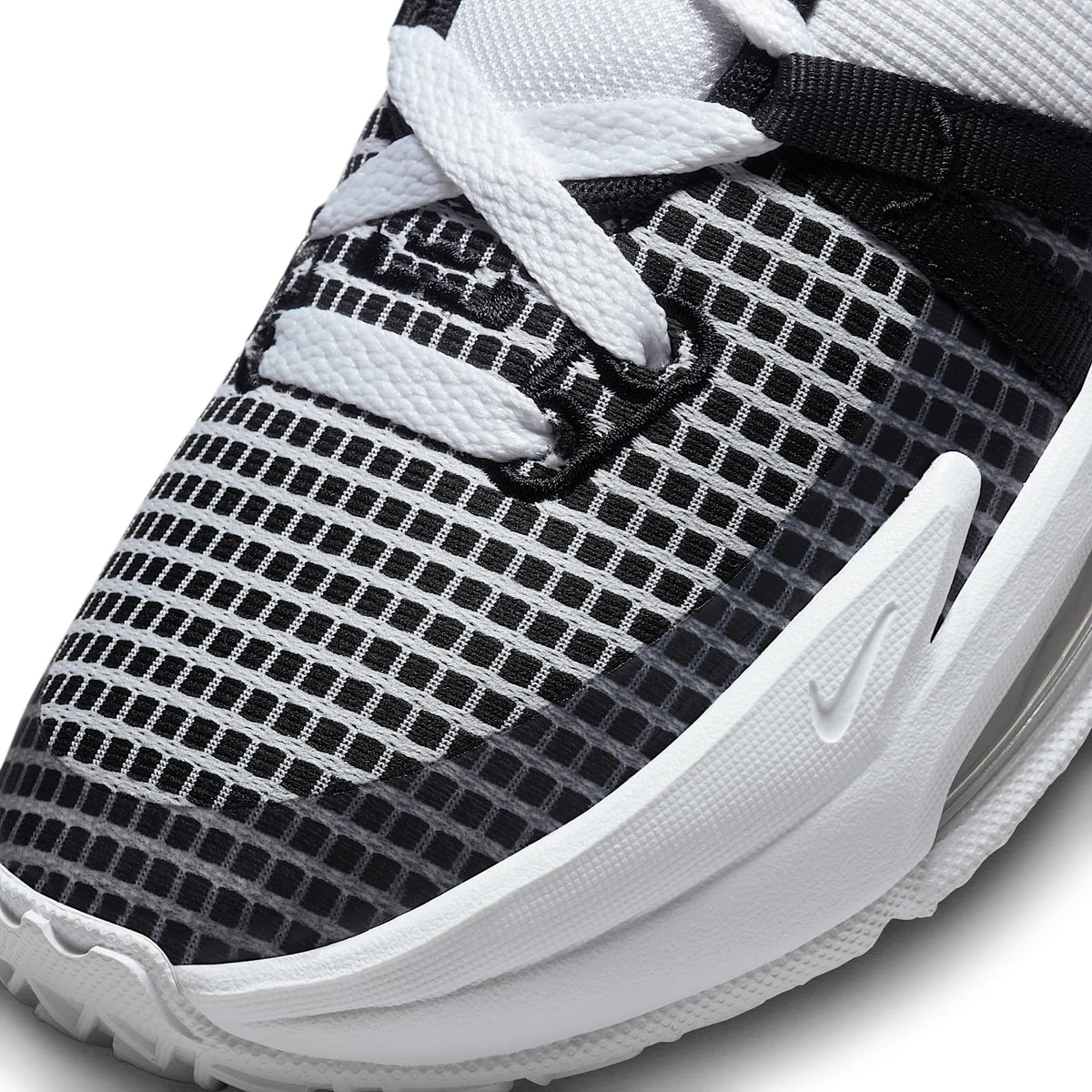 LeBron Witness 7 – Blanco/Negro/Negro/Plata metalizado – vista 7