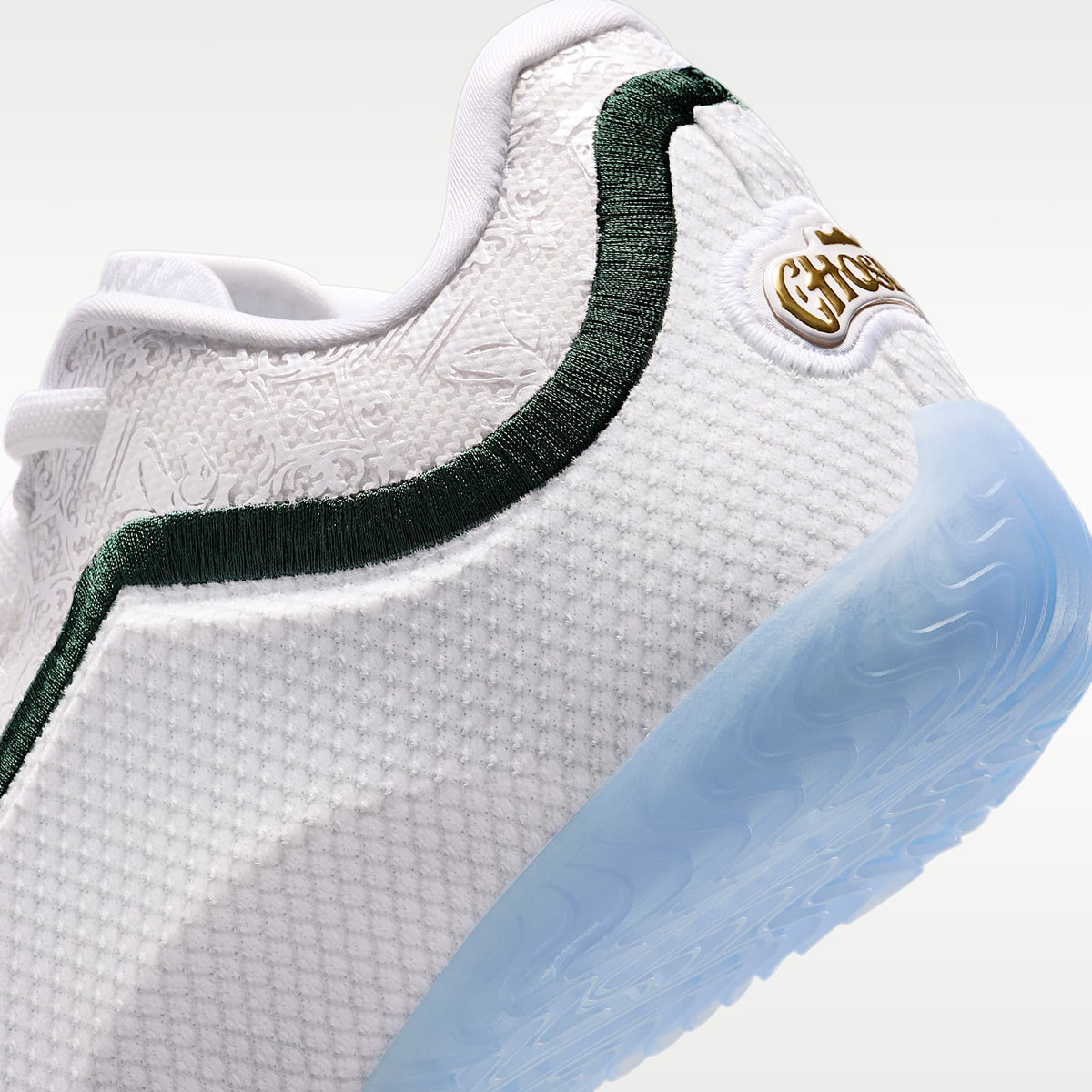 LeBron XXIII "From This Point Forward" – Blanco/Gris humo/Negro/Verde estadio – vista 8
