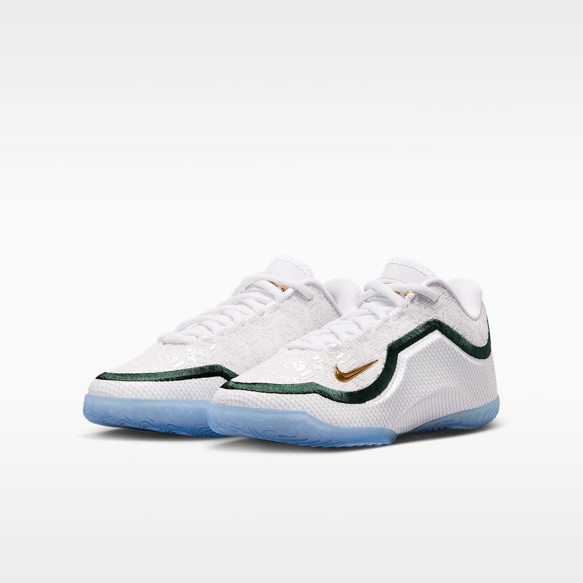 LeBron XXIII "From This Point Forward" – Blanco/Gris humo/Negro/Verde estadio – vista 5