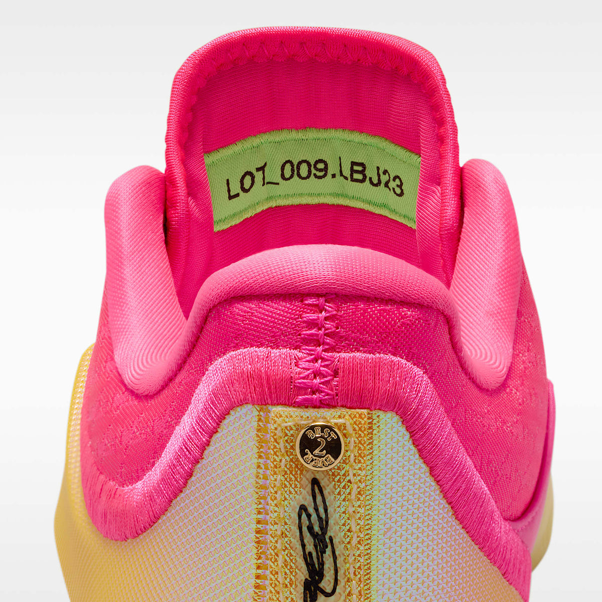 LeBron XXIII "Good Intentions" – Hiperrosa/Alabastro/Negro/Negro – vista 9