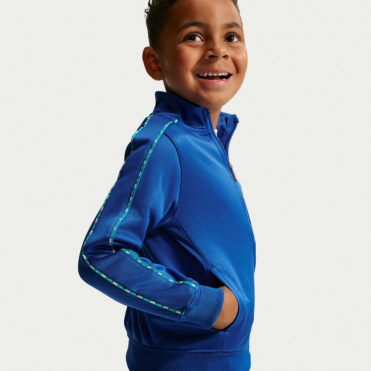 Conjunto de 2 piezas Dri-FIT con ribetes y cierre completo Propus para el día a día para niños talla pequeña Nike – Royal juego – vista 6