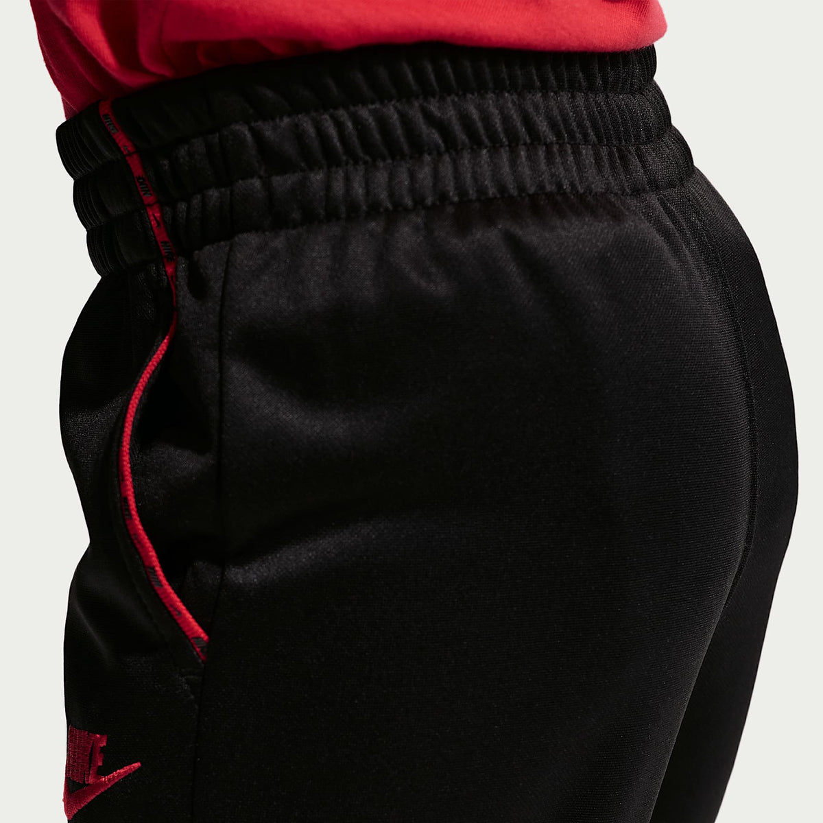 Conjunto infantil de 2 piezas Dri-FIT con ribetes y cierre completo Nike Propus Lifestyle – Negro – vista 5
