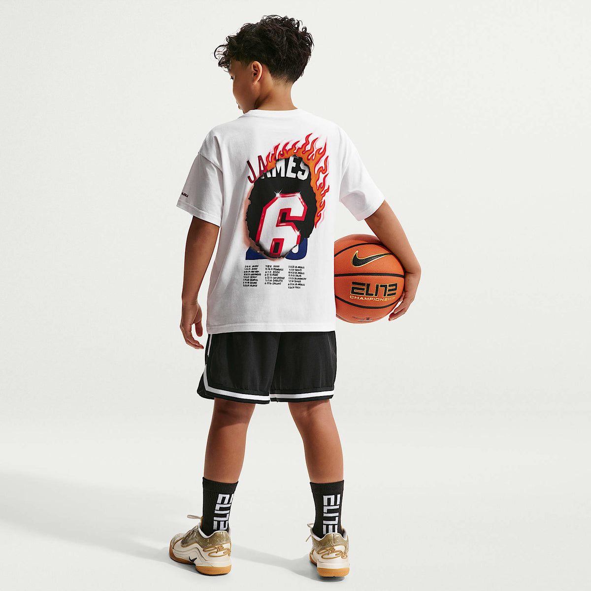 Playera de básquetbol para niños LeBron "Good Intentions" – Blanco – vista 5