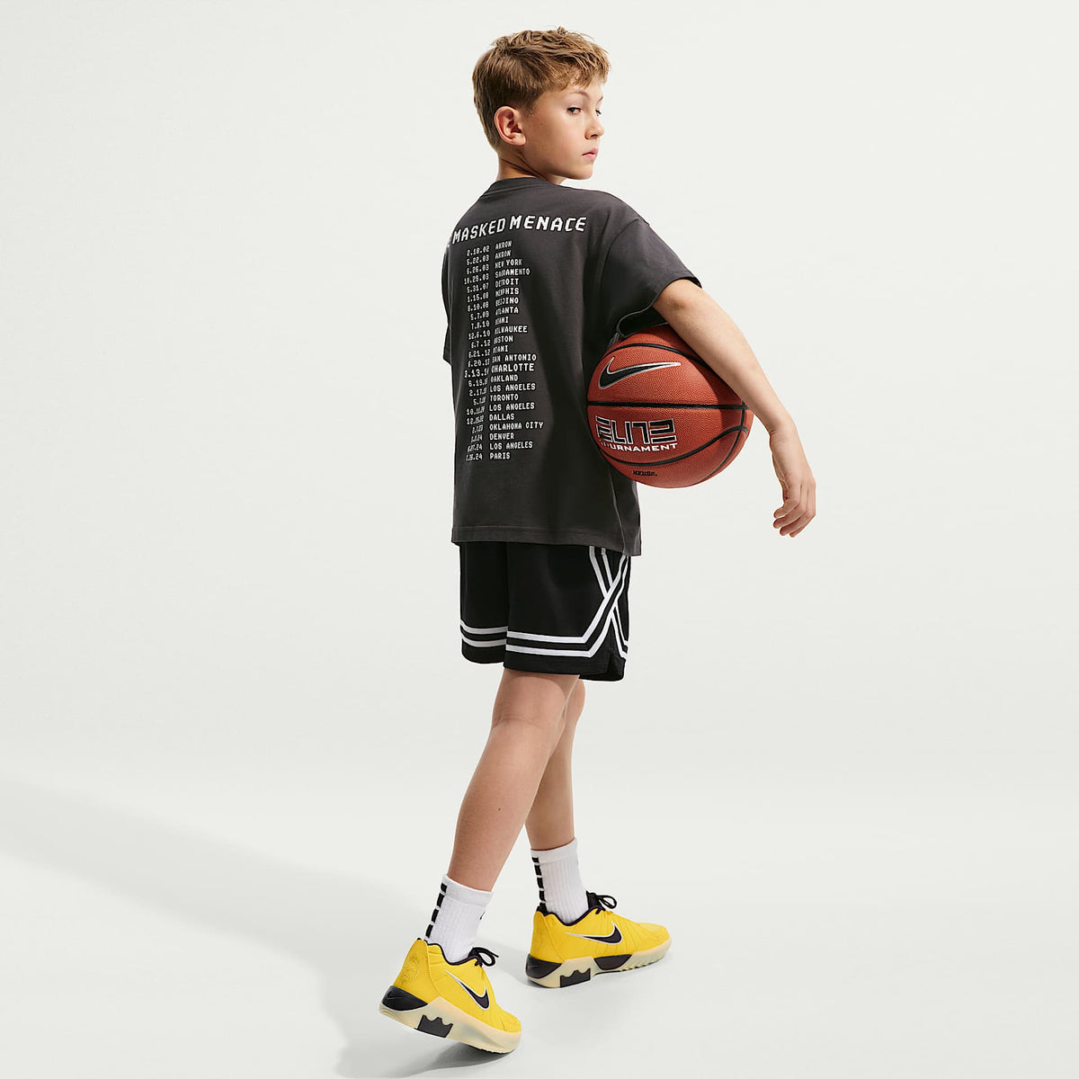 Playera de básquetbol para niños LeBron "Masked Menace" – Sombrío apagado – vista 5
