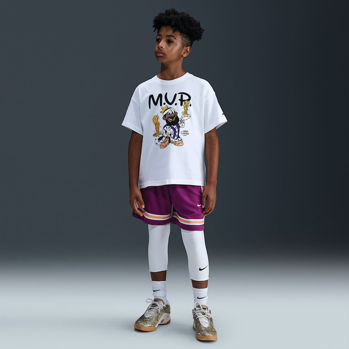 Playera de básquetbol Max90 para niños talla grande de LeBron "Bubble Boy" – Blanco – vista 4