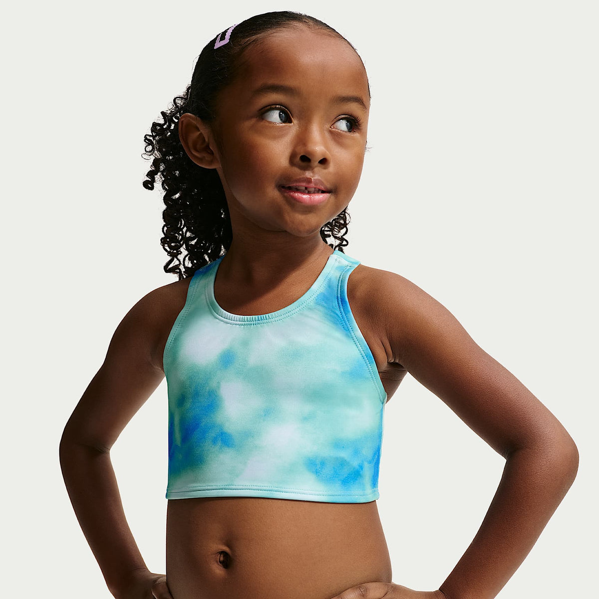 Conjunto de midkini + Hydroguard de manga larga para niña talla pequeña Nike Swim – Turquesa/Turquesa – vista 4