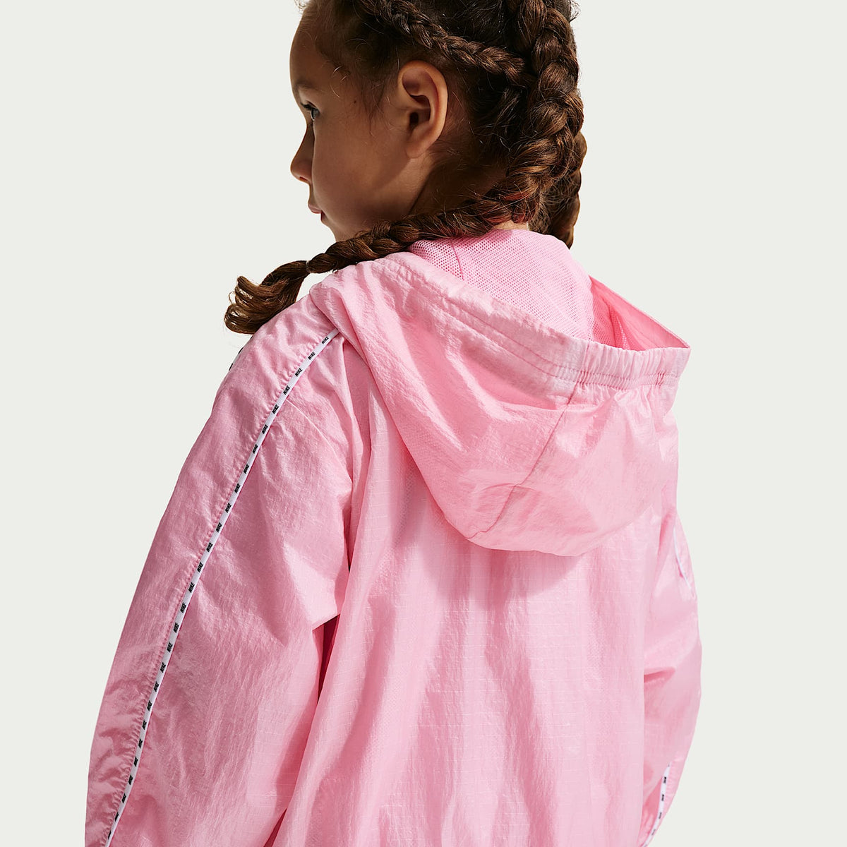 Chamarra ripstop translúcida y ligera para niños talla pequeña Nike – Rosa – vista 2