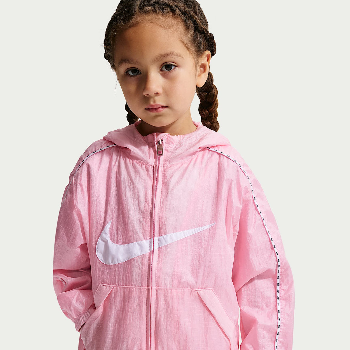 Chamarra ripstop translúcida y ligera para niños talla pequeña Nike – Rosa – vista 1