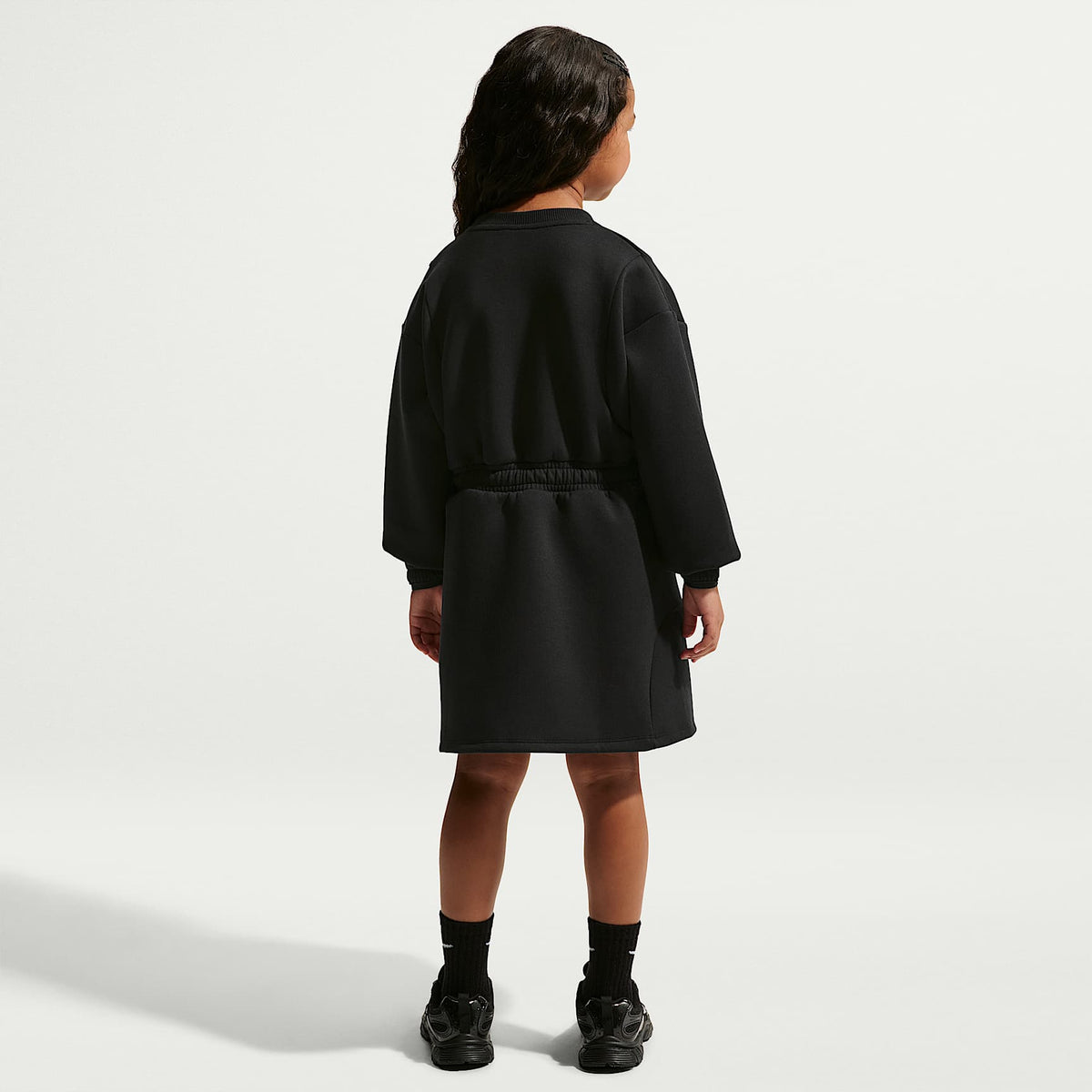 Vestido Luxe Perform para niña talla pequeña Nike – Negro – vista 5