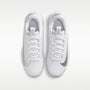 Nike Alpha Menace 4 Shark – Blanco/Plata metalizado – vista 4