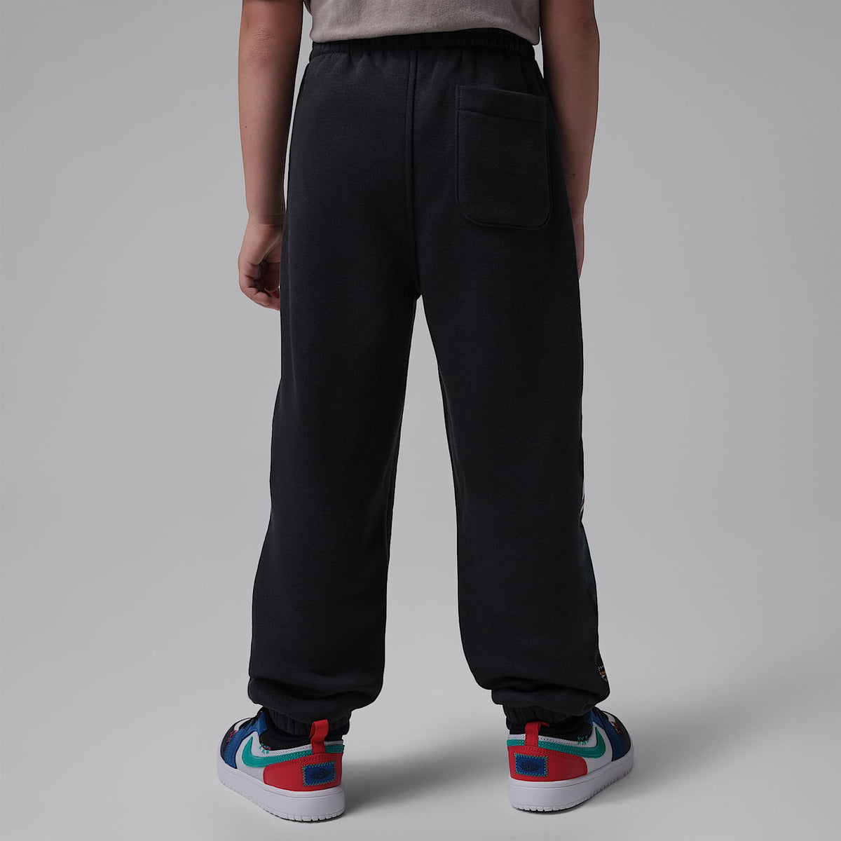 Pants Mike's Flight Kit para niños talla pequeña Jordan – Sombrío apagado – vista 2
