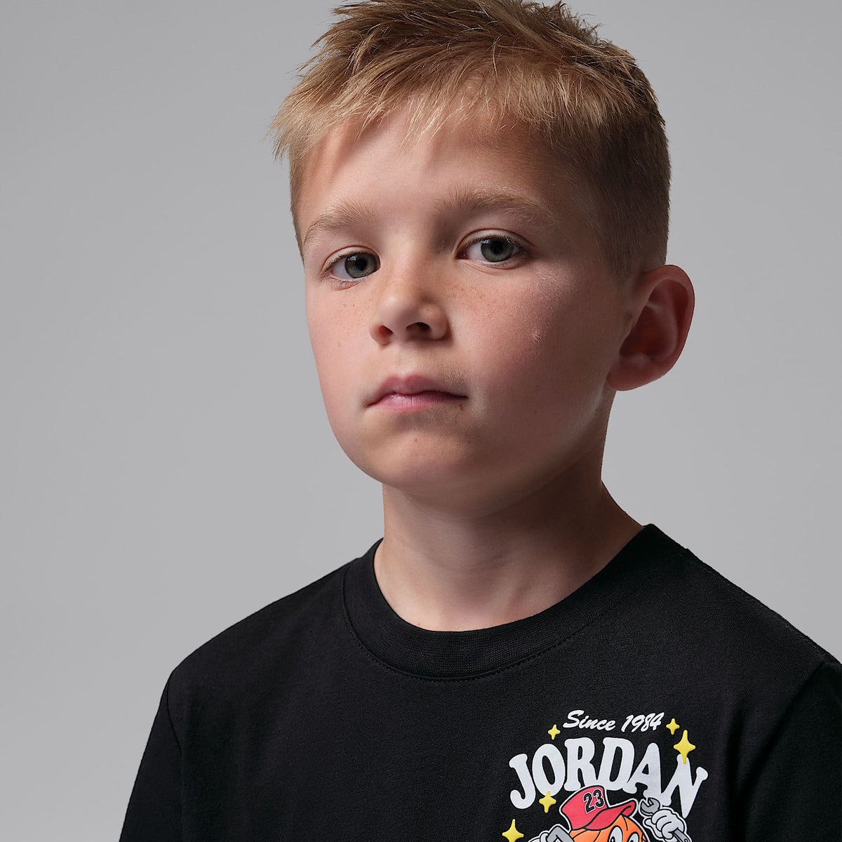 Playera MJ's Repair Shop para niños talla pequeña Jordan – Negro – vista 3
