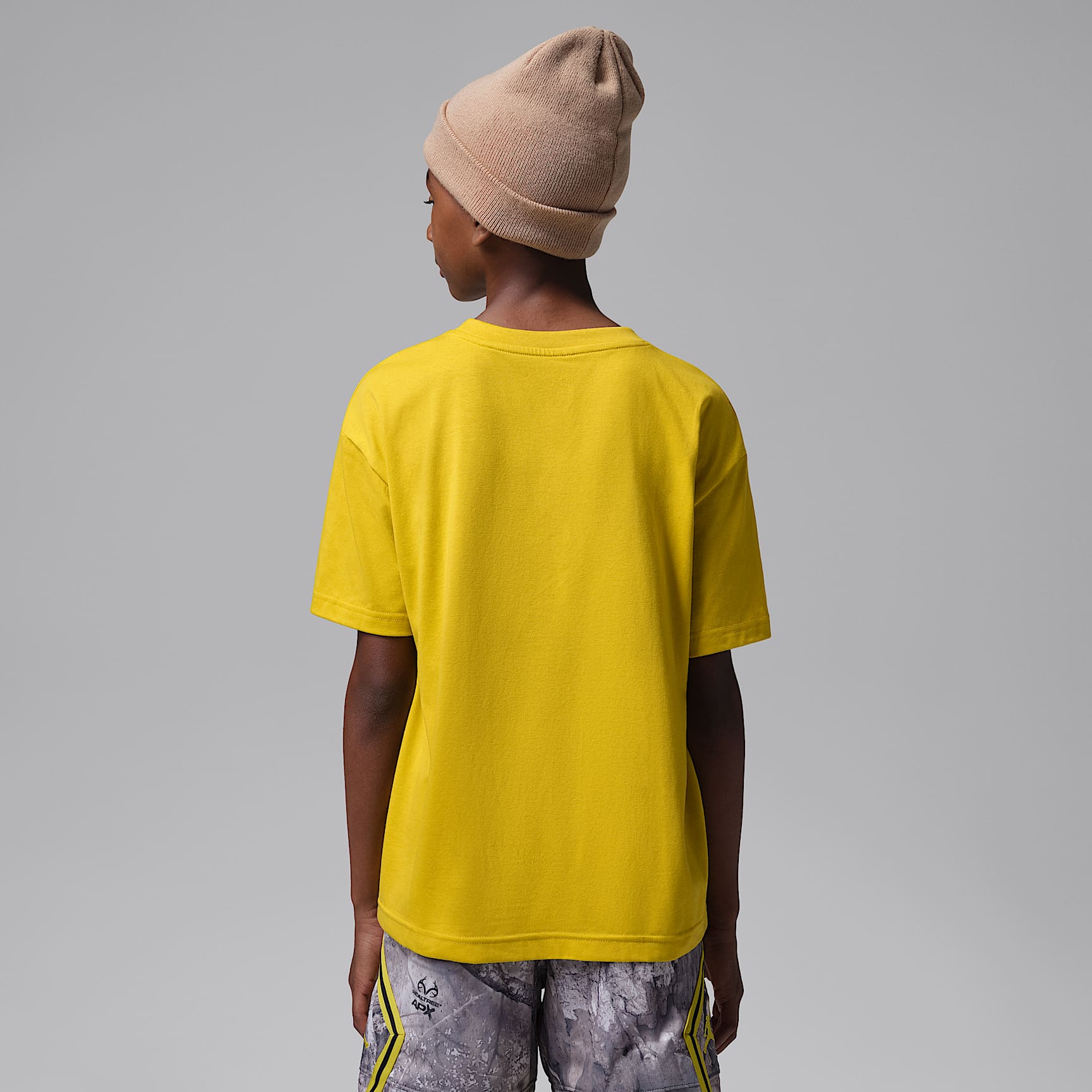 Playera Brooklyn Realtree para niños talla grande Jordan – Limón brillante – vista 2