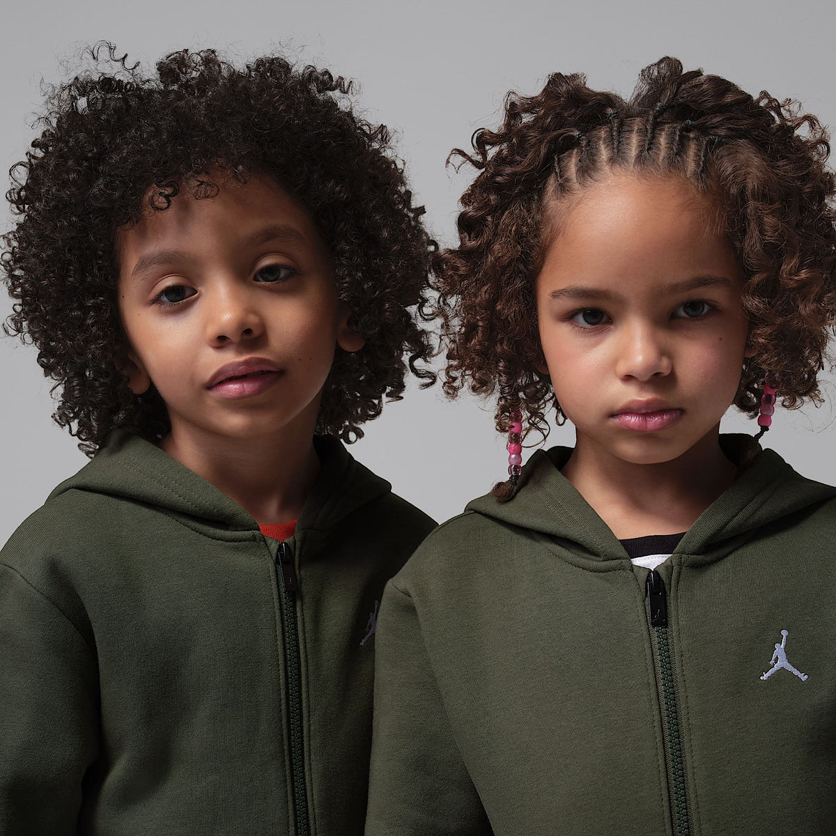 Conjunto de 2 piezas con sudadera con gorro de cierre completo para niños talla pequeña Jordan Brooklyn Fleece – Marrón – vista 4