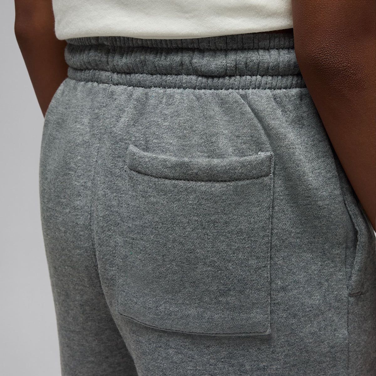 Shorts para niños talla grande Jordan Brooklyn Fleece – Carbono jaspeado – vista 6