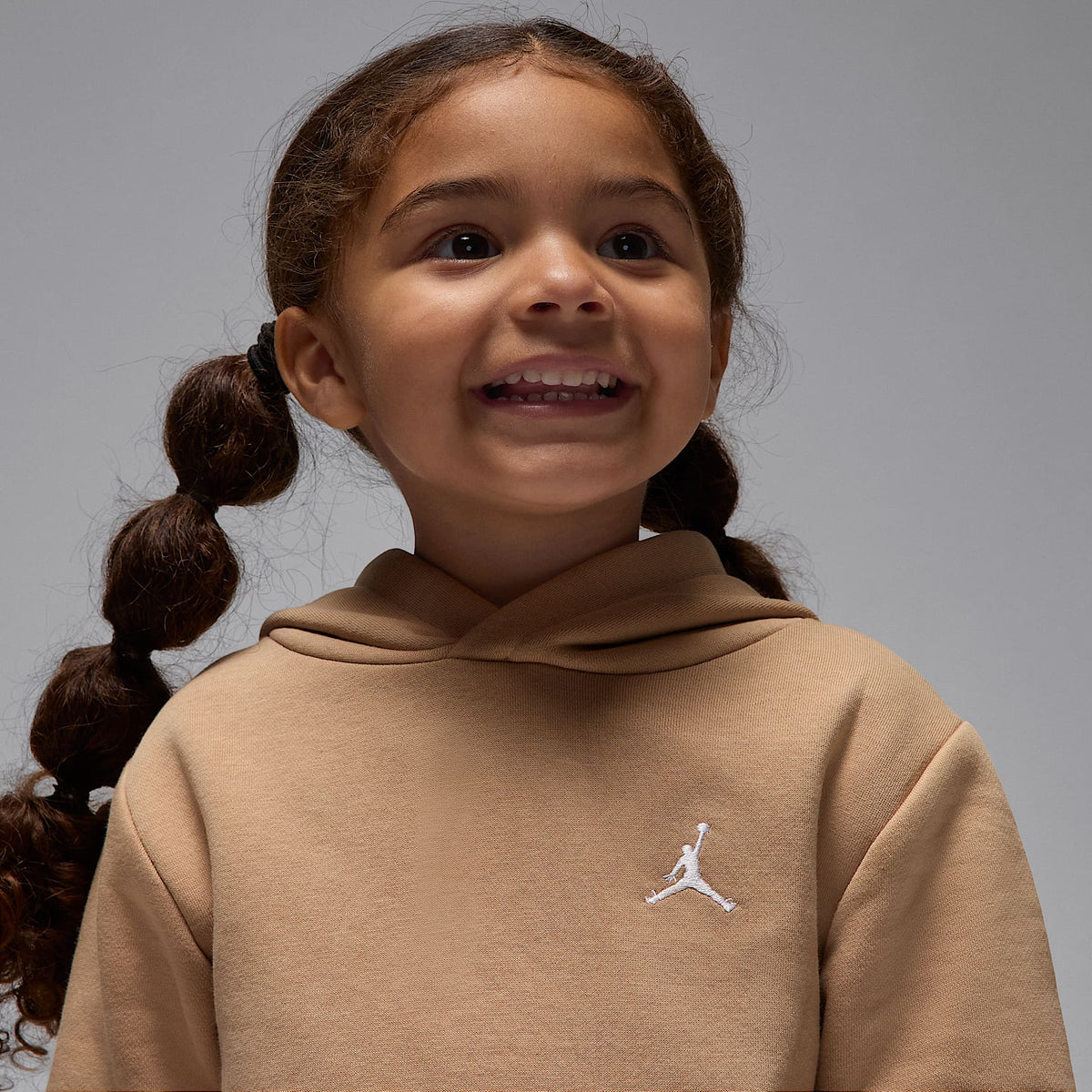 Conjunto de sudadera con gorro sin cierre de 2 piezas infantil Jordan Brooklyn Fleece – Cáñamo – vista 4