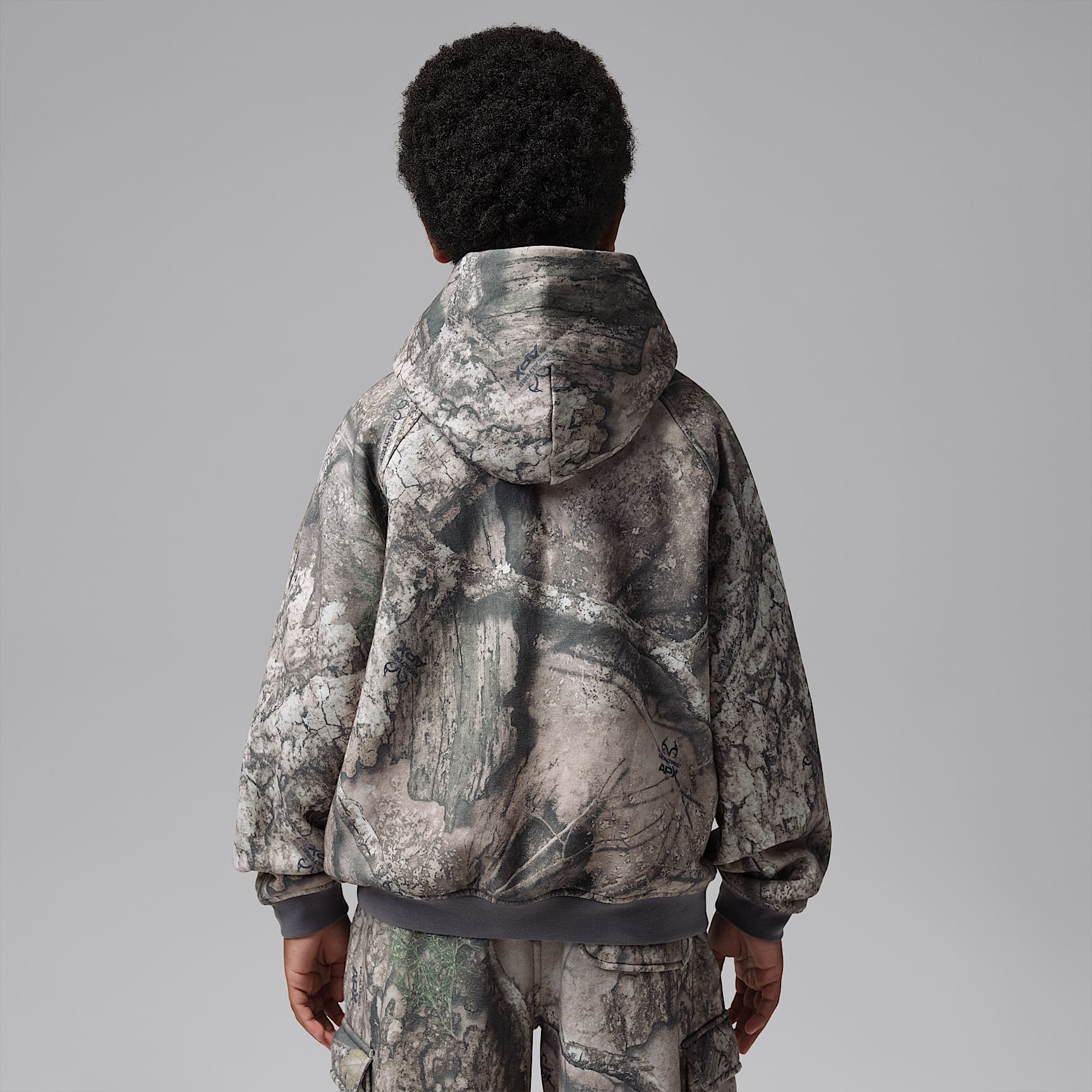 Sudadera con gorro sin cierre de tejido Fleece Jordan Brooklyn Realtree para niños talla grande – Cisne – vista 2