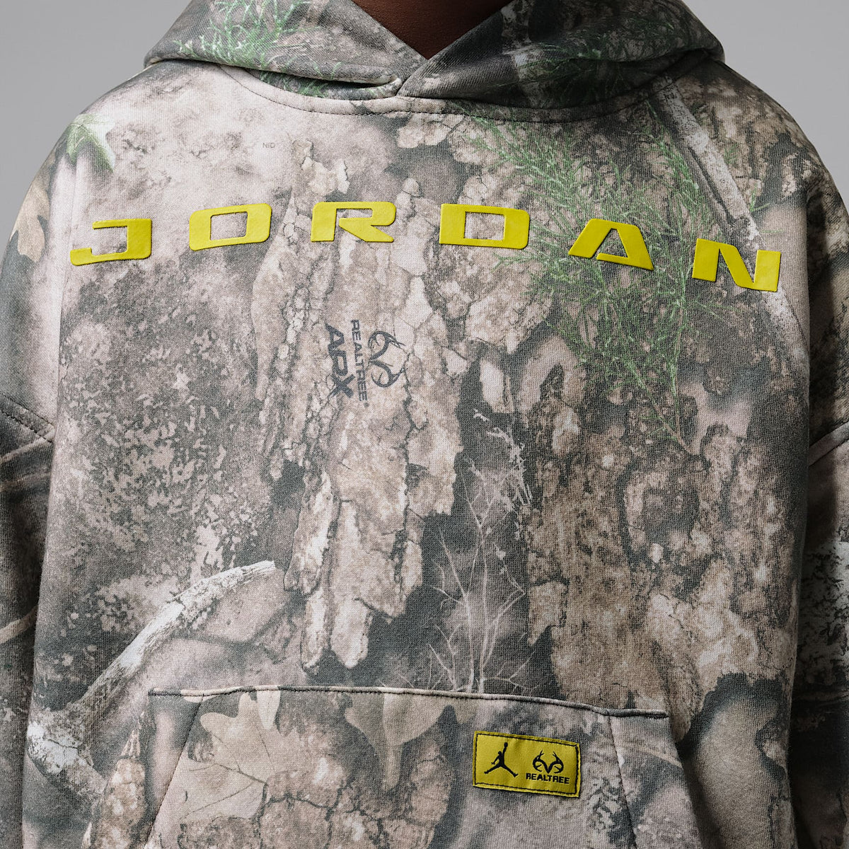 Sudadera con gorro sin cierre de tejido Fleece Jordan Brooklyn Realtree para niños talla grande – Cisne – vista 4