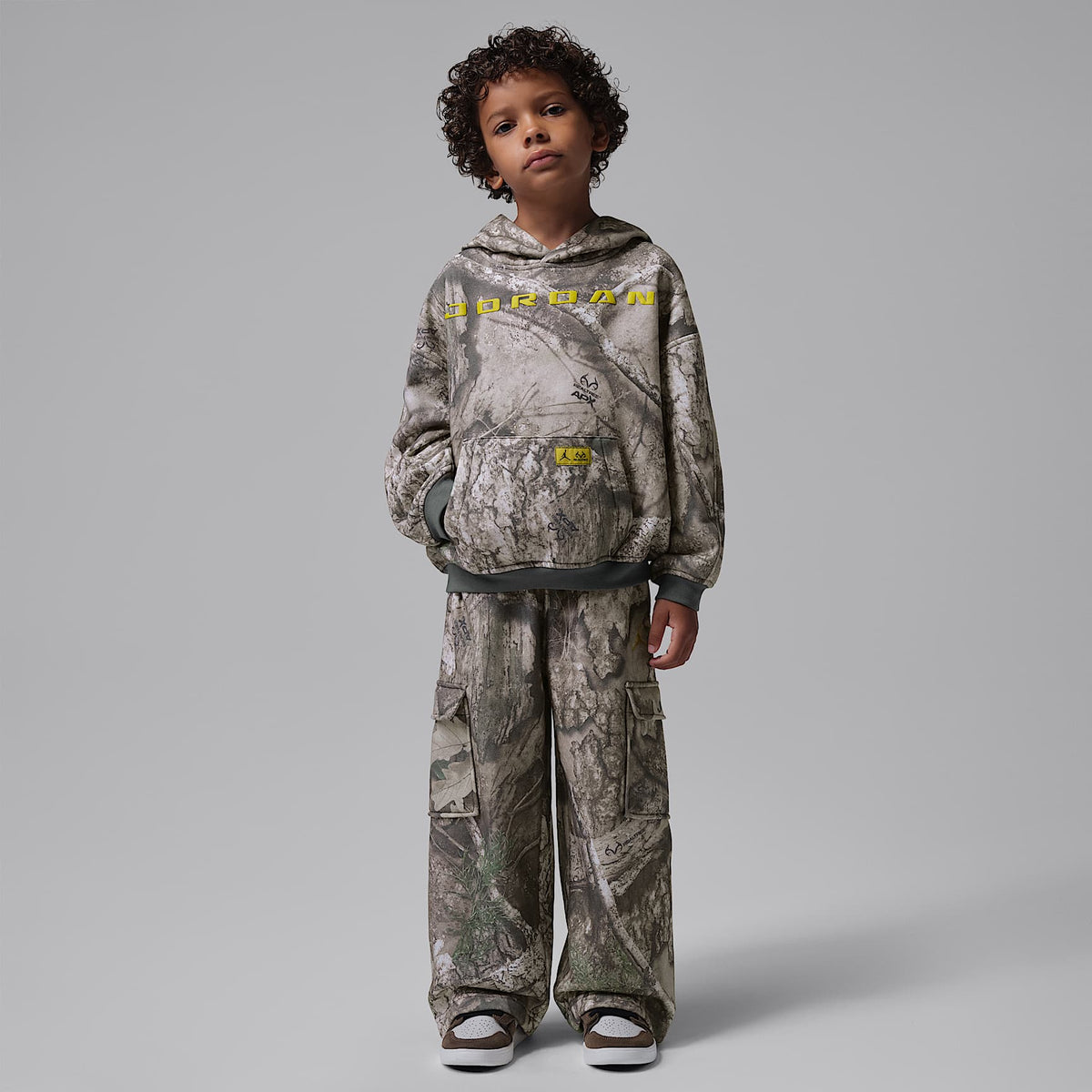 Sudadera con gorro sin cierre de tejido Fleece Brooklyn Realtree para niños talla pequeña Jordan – Cisne – vista 7