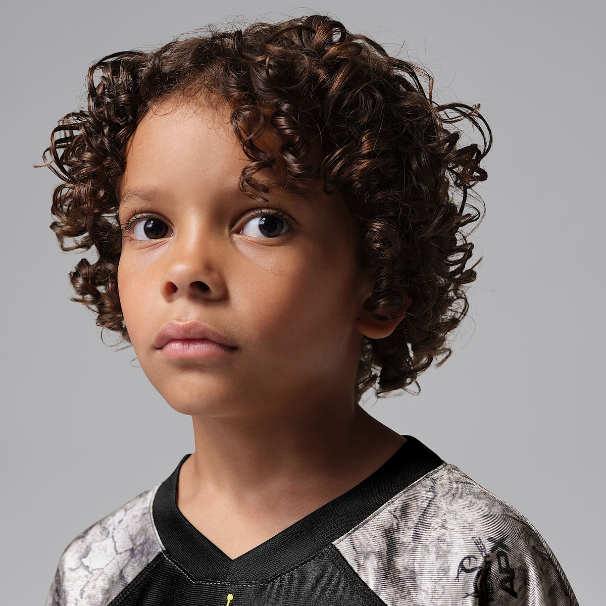 Playera Brooklyn Realtree para niños talla pequeña Jordan – Cisne – vista 3