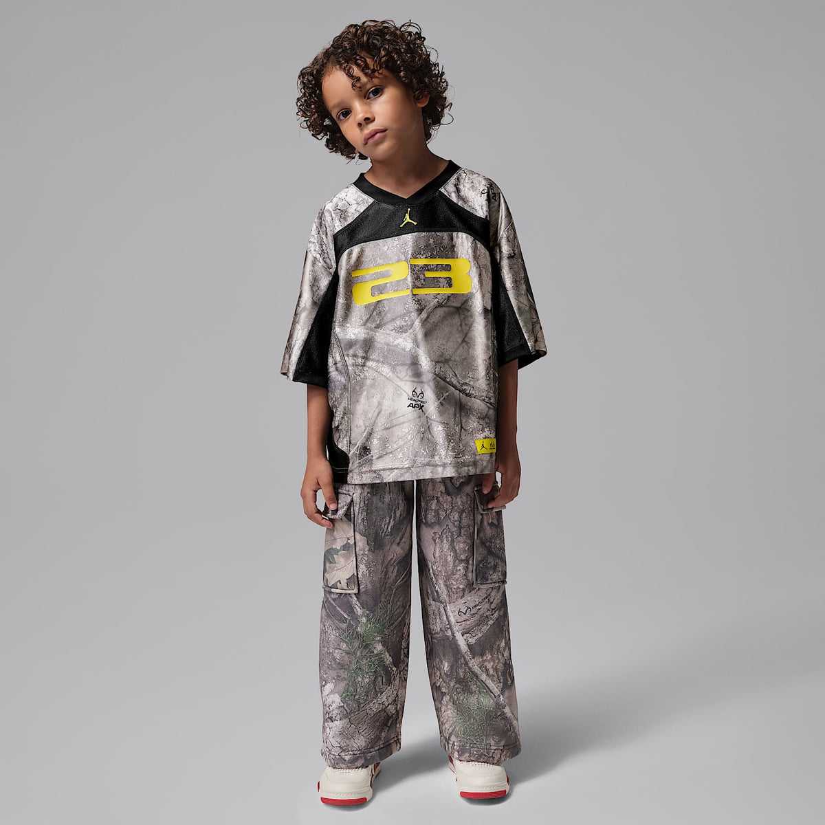 Playera Brooklyn Realtree para niños talla pequeña Jordan – Cisne – vista 7