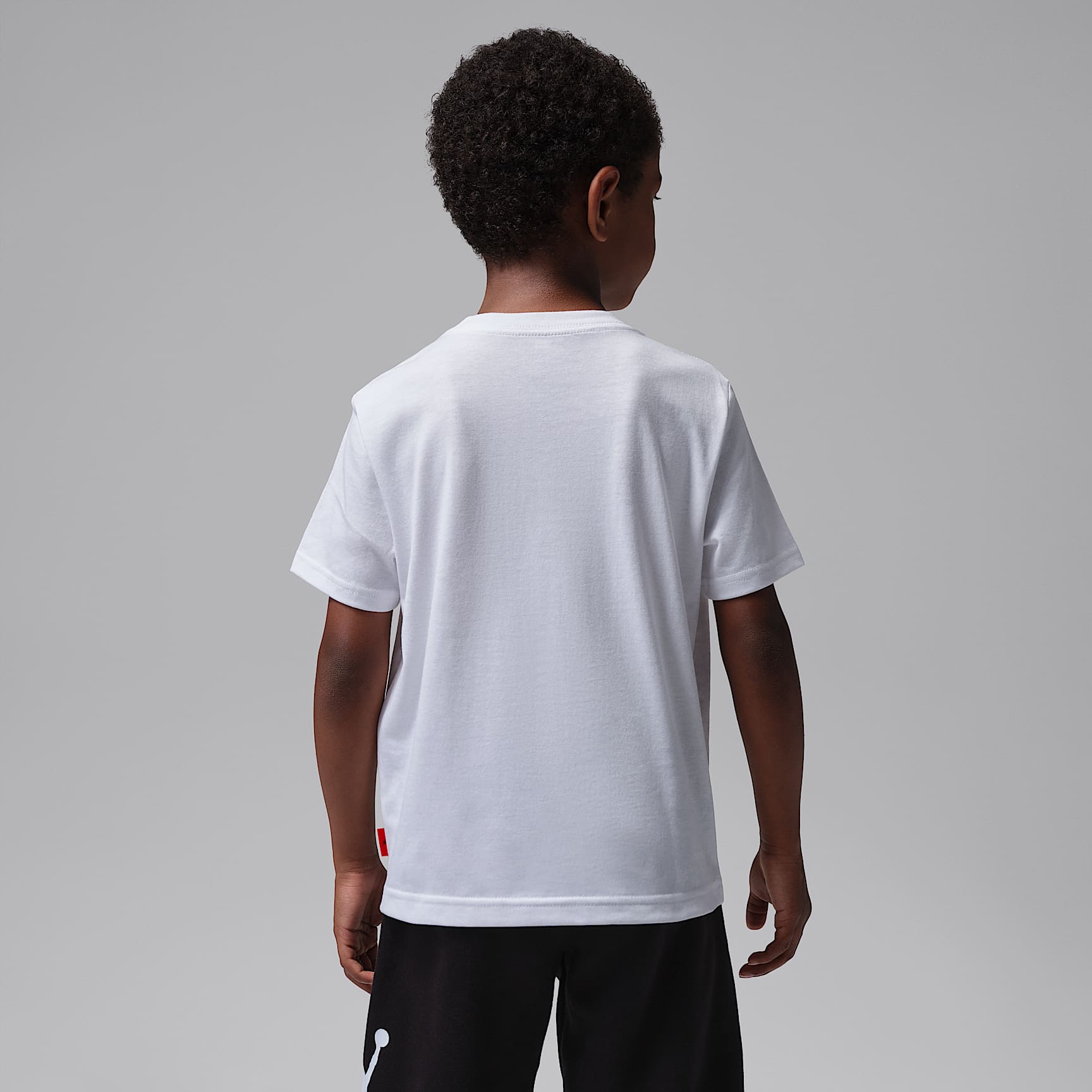Playera Brooklyn Auto '84 para niños talla pequeña Jordan – Blanco – vista 2