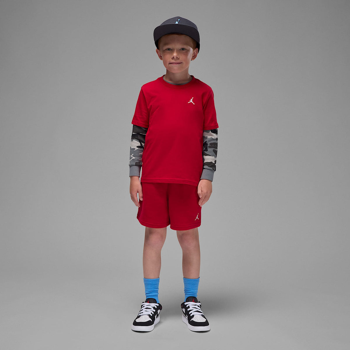 Conjunto de shorts de 2 piezas de French Terry Jordan Brooklyn Essentials para preescolar – Rojo gimnasio – vista 1