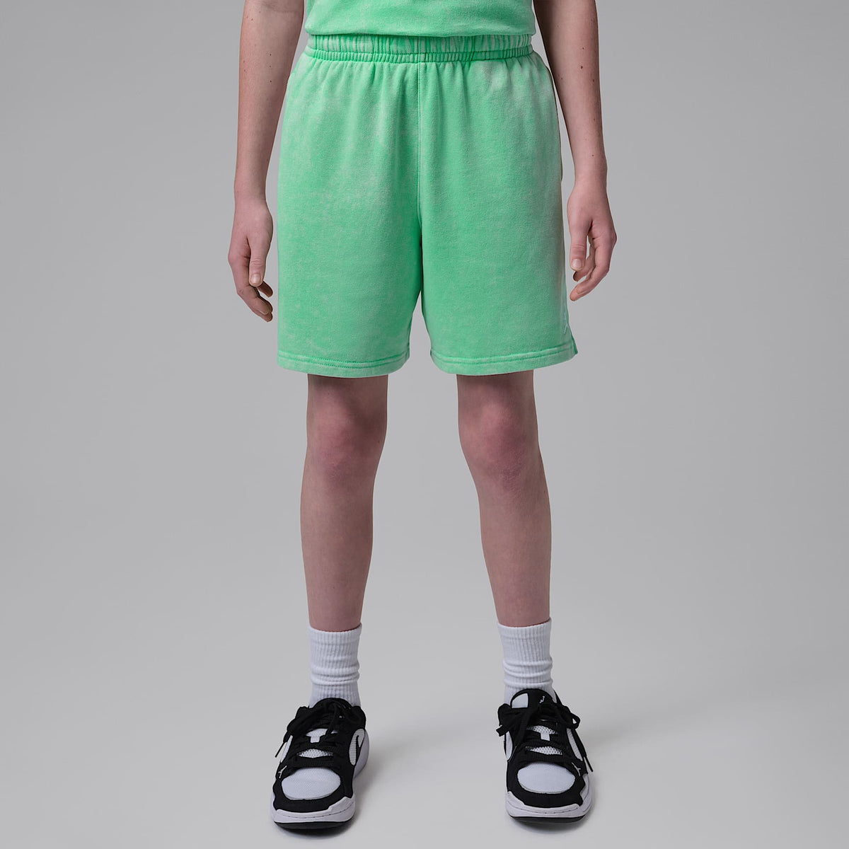 Shorts de French Terry con efecto lavado Brooklyn para niños talla grande Jordan – Verde resplandor – vista 1