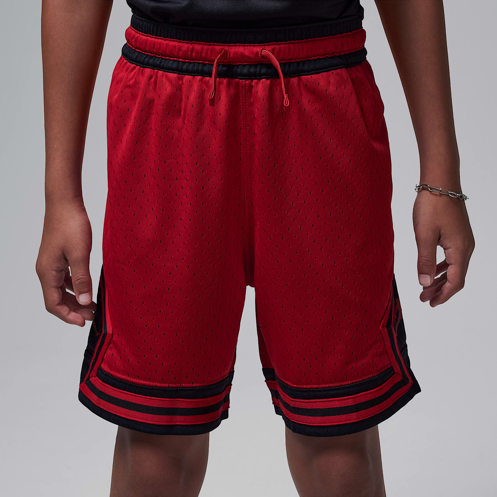 Shorts deportivos Diamond Dri-FIT para niños talla grande Jordan – Rojo gimnasio – vista 2